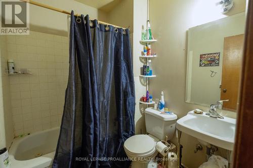 534-540 Old Highway 2, Quinte West, ON - Indoor Photo Showing Bathroom