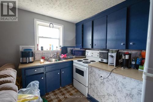 534-540 Old Highway 2, Quinte West, ON - Indoor Photo Showing Kitchen