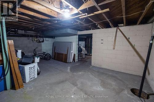 534-540 Old Highway 2, Quinte West, ON - Indoor Photo Showing Garage