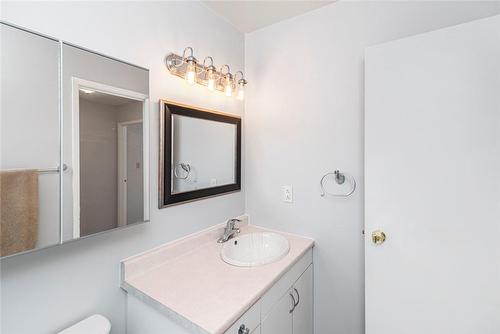 4209 Hixon Street|Unit #110, Beamsville, ON - Indoor Photo Showing Bathroom