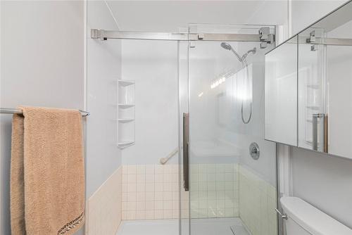 4209 Hixon Street|Unit #110, Beamsville, ON - Indoor Photo Showing Bathroom
