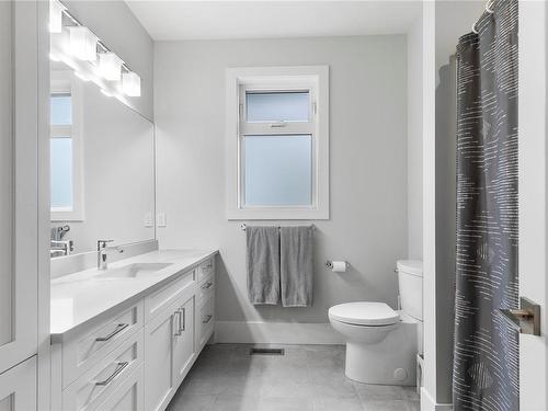2974 Anchor Way, Nanoose Bay, BC - Indoor Photo Showing Bathroom