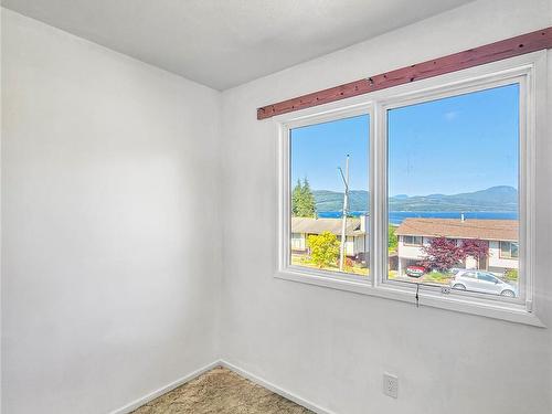 120 Seaview St, Sayward, BC - Indoor Photo Showing Other Room