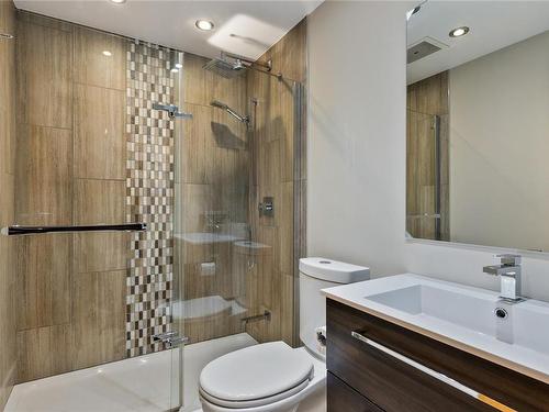 114-409 Swift St, Victoria, BC - Indoor Photo Showing Bathroom