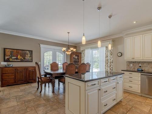 IntÃ©rieur - 185 Rue Marie-Pier, Magog, QC - Indoor Photo Showing Kitchen With Upgraded Kitchen