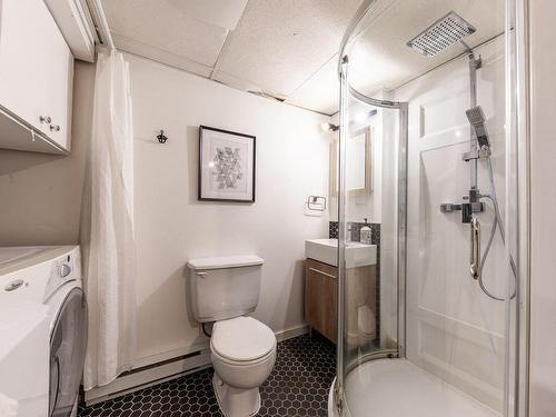 Salle de bains - 394 Rue Du Général-Vanier, Saint-Bruno-De-Montarville, QC - Indoor Photo Showing Other Room