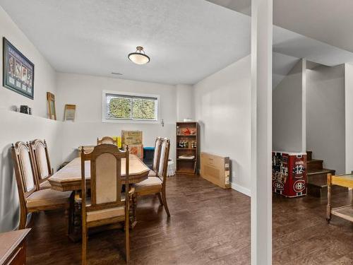1143 Thompson Ave, Chase, BC - Indoor Photo Showing Dining Room