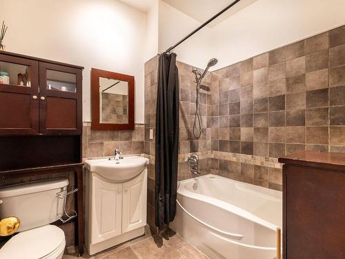 Bathroom - 3668  - 3670 Rue Drolet, Montréal (Le Plateau-Mont-Royal), QC - Indoor Photo Showing Bathroom