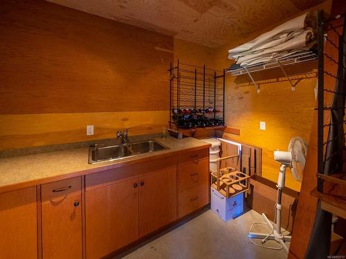 2430 Jolly Brothers Rd, Gabriola Island, BC - Indoor Photo Showing Kitchen With Double Sink