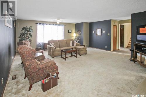 North # 4 Acreage, Saskatchewan Landing Rm No.167, SK - Indoor Photo Showing Living Room