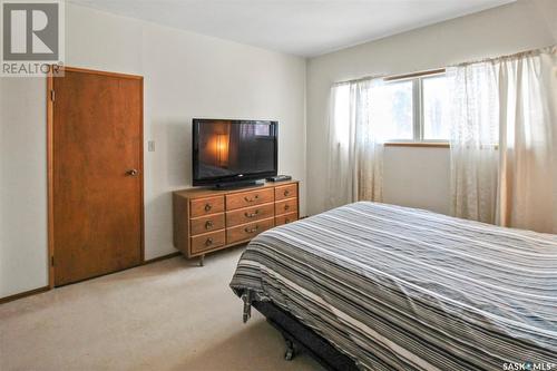 North # 4 Acreage, Saskatchewan Landing Rm No.167, SK - Indoor Photo Showing Bedroom