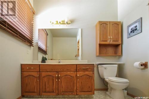 North # 4 Acreage, Saskatchewan Landing Rm No.167, SK - Indoor Photo Showing Bathroom