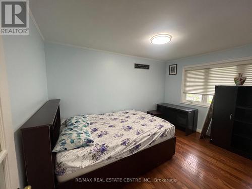 4 Wareham Drive, Mississauga, ON - Indoor Photo Showing Bedroom
