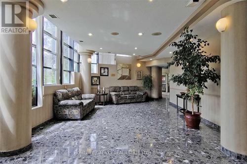 #404 -25 Trailwood Dr, Mississauga, ON - Indoor Photo Showing Other Room