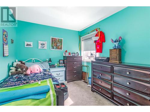 444 Klassen Road, Kelowna, BC - Indoor Photo Showing Bedroom