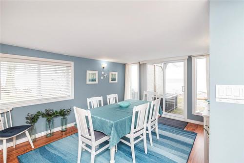 735 Sandy Bay Road, Port Maitland, ON - Indoor Photo Showing Dining Room