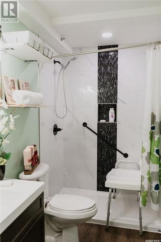 10 Barnes Crescent, Humboldt, SK - Indoor Photo Showing Bathroom