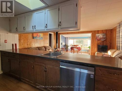 70 Antiquary Rd, Kawartha Lakes, ON - Indoor Photo Showing Kitchen