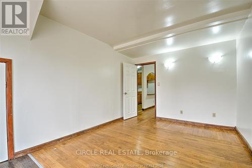 1042 Langlois Ave, Windsor, ON - Indoor Photo Showing Other Room