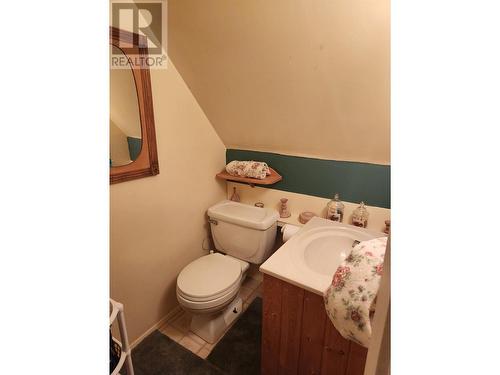 1138 Apex Mountain Road, Apex Mountain, BC - Indoor Photo Showing Bathroom