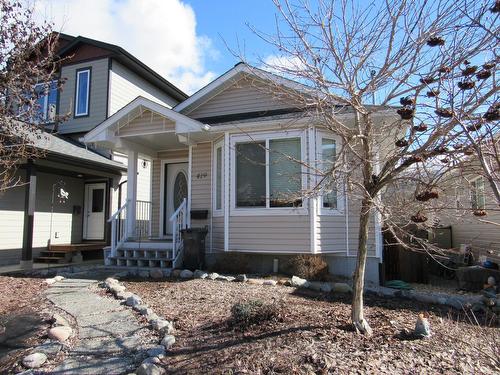 419 5Th Ave, Castlegar, BC - Outdoor With Facade