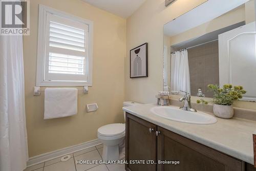 17 Ivy Stone Crt, Markham, ON - Indoor Photo Showing Bathroom