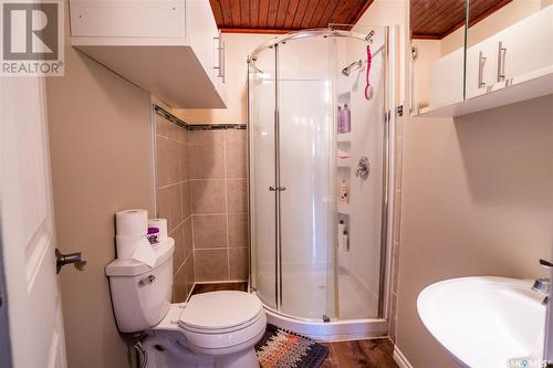 245 Company Avenue S, Fort Qu'Appelle, SK - Indoor Photo Showing Bathroom