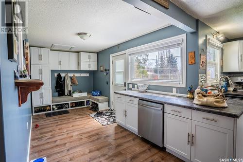 245 Company Avenue S, Fort Qu'Appelle, SK - Indoor Photo Showing Kitchen