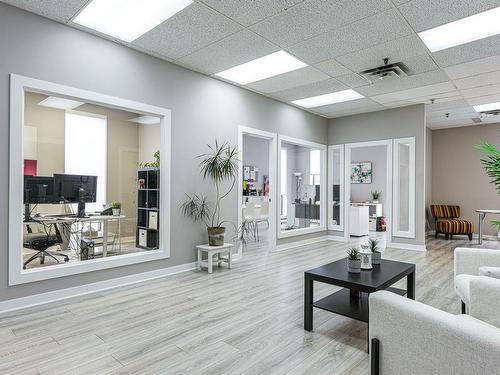 Office - 202-10 Boul. Churchill, Longueuil (Greenfield Park), QC - Indoor