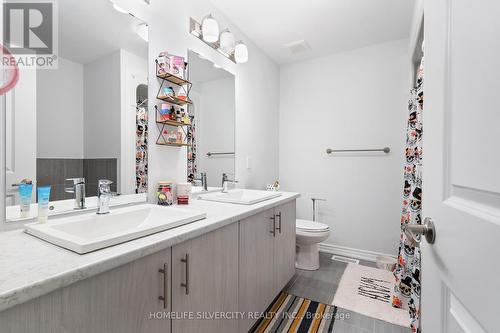 51 Mclaughlin St, Welland, ON - Indoor Photo Showing Bathroom