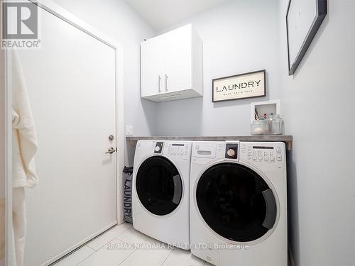 5 Heron Pointe Rd, Port Colborne, ON - Indoor Photo Showing Laundry Room