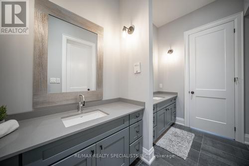 6577 3Rd Line, New Tecumseth, ON - Indoor Photo Showing Bathroom