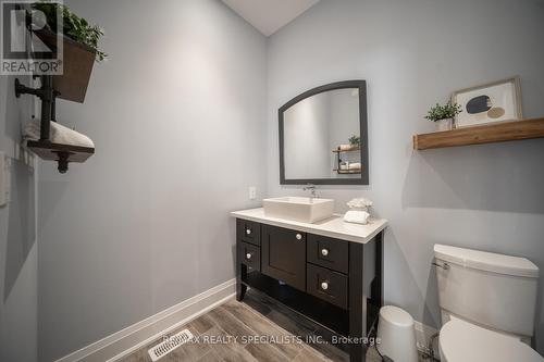 6577 3Rd Line, New Tecumseth, ON - Indoor Photo Showing Bathroom