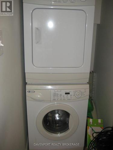 106 - 70 First Street, Orangeville, ON - Indoor Photo Showing Laundry Room