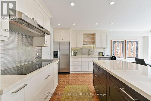 #412 -82 Lombard St, Toronto, ON - Indoor Photo Showing Kitchen With Upgraded Kitchen
