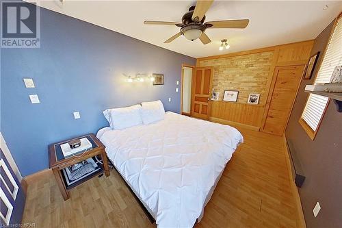 37764 Mill Road, Bluewater, ON - Indoor Photo Showing Bedroom