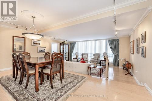 #201 -2170 Marine Dr, Oakville, ON - Indoor Photo Showing Dining Room