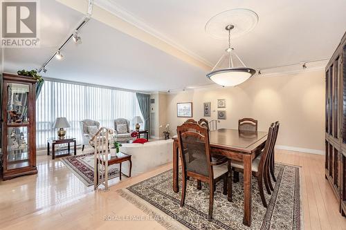 201 - 2170 Marine Drive, Oakville, ON - Indoor Photo Showing Dining Room