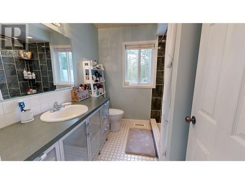 4838 Kitwanga Drive, 108 Mile Ranch, BC - Indoor Photo Showing Bathroom