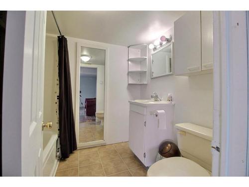 Salle de bains - 52 Av. Carter, Rouyn-Noranda, QC - Indoor Photo Showing Bathroom