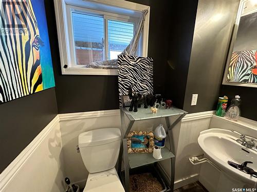 402 Phillips Street, Muenster, SK - Indoor Photo Showing Bathroom