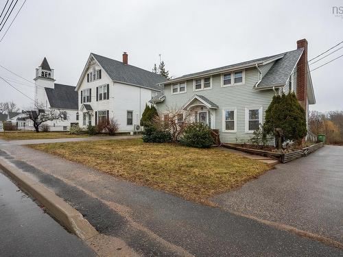 440 Main Street, Lawrencetown, NS 