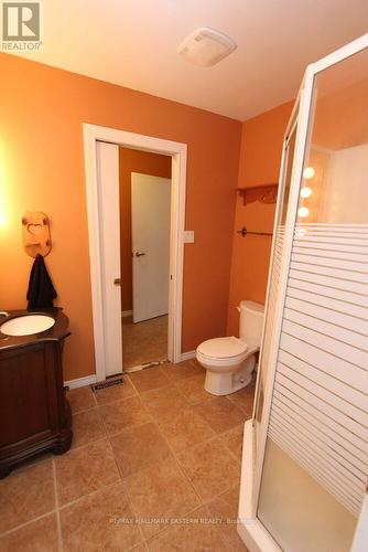58 Fire Route 26G, Havelock-Belmont-Methuen, ON - Indoor Photo Showing Bathroom