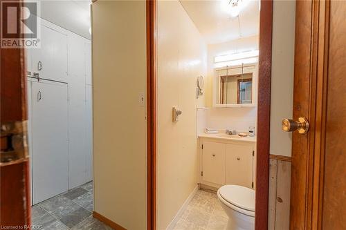 559 Bay Street, Oliphant, ON - Indoor Photo Showing Bathroom