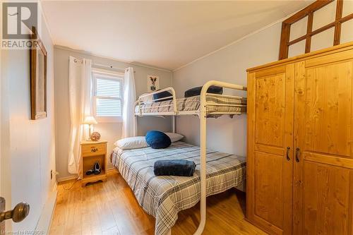 559 Bay Street, Oliphant, ON - Indoor Photo Showing Bedroom