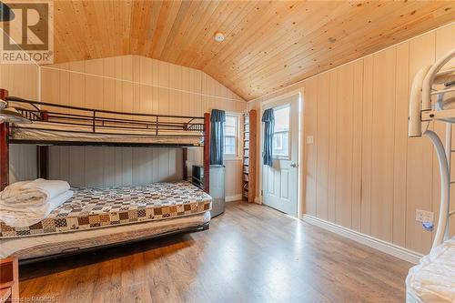 Inside Bunkie - 559 Bay Street, Oliphant, ON - Indoor Photo Showing Bedroom