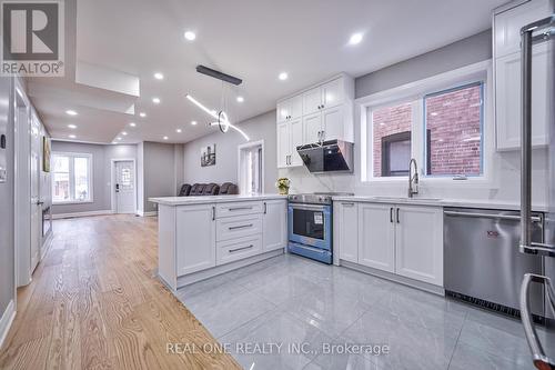 157 Glenholme Ave, Toronto, ON - Indoor Photo Showing Kitchen With Stainless Steel Kitchen With Upgraded Kitchen