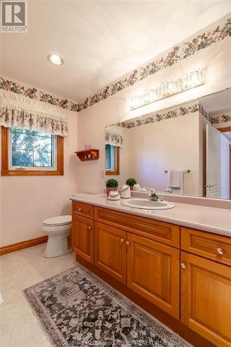 29 Myrtle Street, Ridgetown, ON - Indoor Photo Showing Bathroom