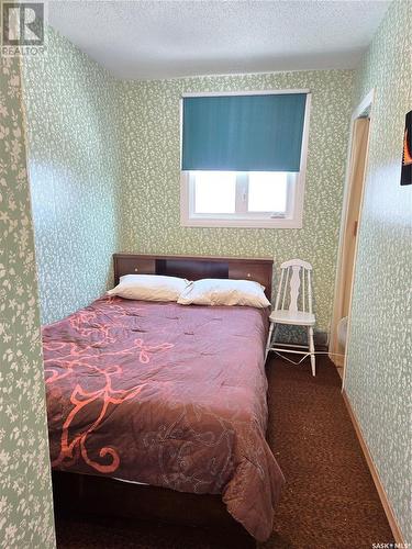 425 Mistusinne Crescent, Mistusinne, SK - Indoor Photo Showing Bedroom