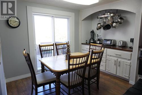 545808 Laronge Ave, Coleman Township, ON - Indoor Photo Showing Dining Room